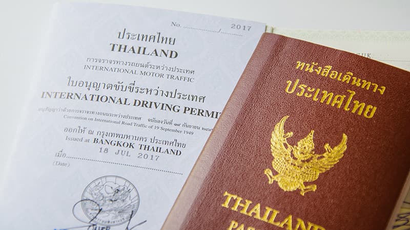 Required documents for foreigners to get a Thai driving licence | Roojai